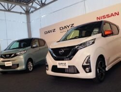 Nissan dan Mitsubishi Rilis Livina Kei Car di Jepang