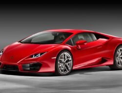 Lamborghini Revuelto: Inovasi dalam Supercar Hybrid