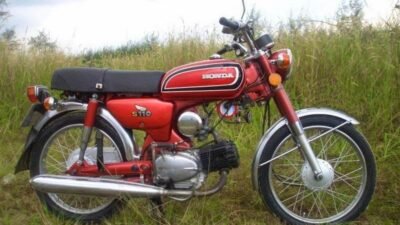 Honda Benly 110: Pilihan Ideal untuk Perjalanan Sehari-hari