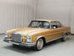 Mercedes-Benz 280SE: Kombinasi Sempurna Antara Kualitas dan Gaya