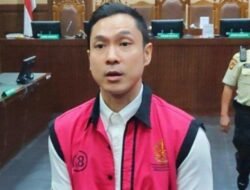 Perjalanan Hidup dan Kasus Korupsi yang Menghebohkan