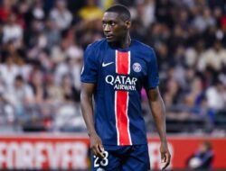 Thiago Motta Berbicara tentang Pembatalan Transfer Kolo Muani Menjelang Laga Melawan AC Milan