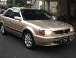 Toyota Soluna: Kendaraan Ideal untuk Pengendara Cerdas