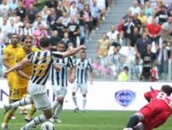 Parma Taklukkan Juventus, Jauhi Zona Degradasi