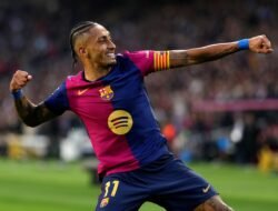 Raphinha Dapatkan Sorotan, Dekati Rekor Cristiano Ronaldo di Barcelona
