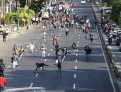 Tawuran Antara Warga di Saharjo, Jakarta Selatan: Satu Korban Terluka