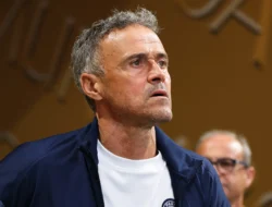 PSG Tangguh di Tengah Kesulitan, Luis Enrique Bangga