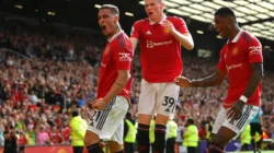 Arsenal Tunjukkan Ketangguhan dengan Kemenangan Dramatis di Old Trafford