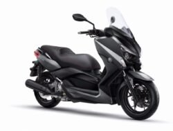 Yamaha XMax 250: Skuter Premium untuk Performa Tinggi