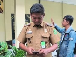 Kontroversi Lurah Jatuh ke Parit: Insiden yang Memicu Perdebatan