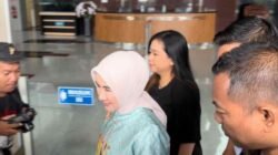 Kasus Korupsi Energi: Nicke Widyawati Beri Kesaksian di Pengadilan