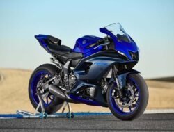 Yamaha YZF-R7: Inovasi dan Performa di Segmen Motor Sport
