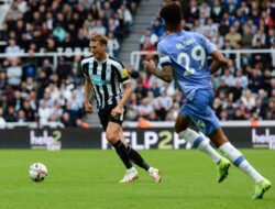 Manchester City dan Newcastle United Melangkah ke Semifinal Piala Liga Inggris