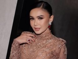 Menghadapi Isu Selingkuh: Tanggapan Kuat Yuni Shara