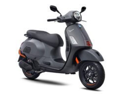 Vespa GTS 300 Super Tech 2026: Kombinasi Sempurna antara Kualitas dan Gaya