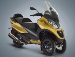Piaggio MP3 500: Meningkatkan Mobilitas Urban dengan Tiga Roda
