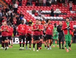 Keputusan Mengejutkan: Mengapa Manchester United Memecat Ruben Amorim