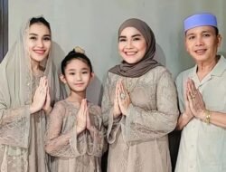 Selipkan Doa Salat Id Ayu Ting Ting soal Jodoh di Lebaran Ini