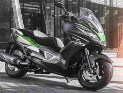 Kawasaki J300: Skuter Matic Inovatif yang Ditunggu-waitunggu