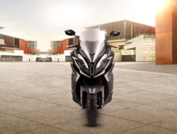 Kymco Downtown 250i: Skuter yang Memadukan Gaya dan Kinerja
