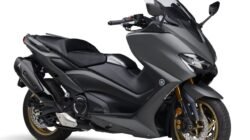 Meneliti Yamaha TMAX DX: Inovasi Skuter Matic Terkini