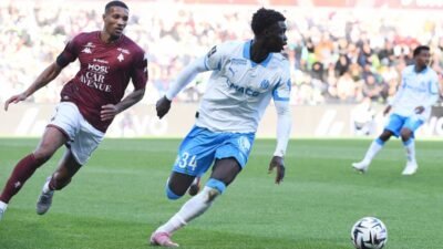 Roma Kokoh di Balik Gol Vaz: Lecce Tertahan, Tiga Poin Lengkap untuk Giallorossi