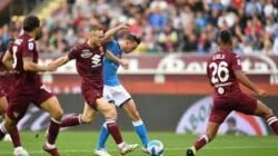 Napoli Tekuk Torino, I Partenopei Kian Menempel Milan di Puncak