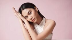 Hujatan Melanda Azizah Salsha Usai Unggah Foto Seksi Ramadhan