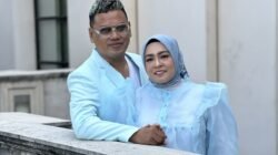 Rumah Dijarah, Uya Kuya Justru Makin Yakin untuk Bertahan