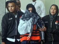 KPK Menyisir Aset Keluarga Fadia: Rekening Diblokir, Barang Bukti Disita